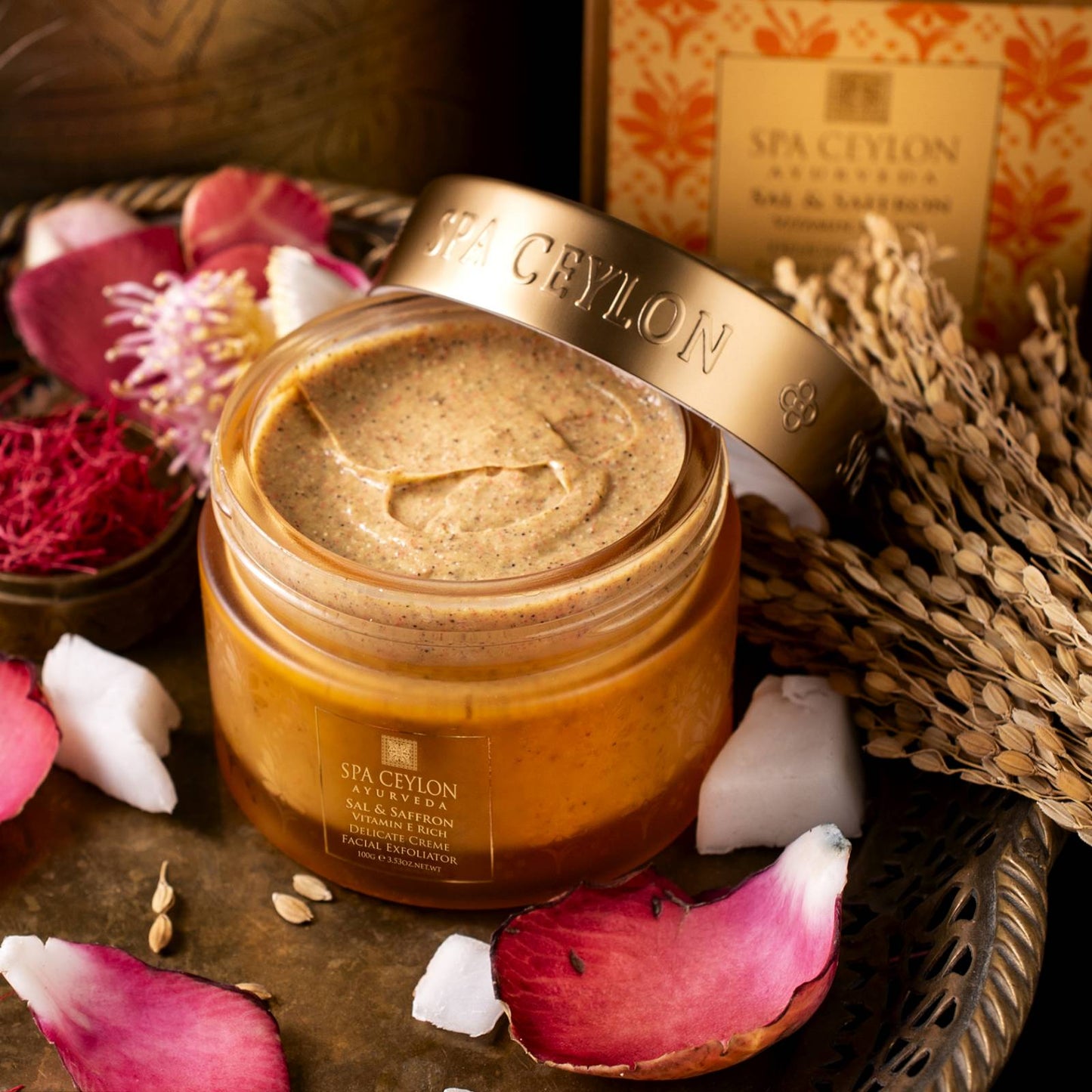 Sal & Saffron - Vitamin E Rich - Delicate Creme Facial Exfoliator - 100g - Spa Ceylon UK