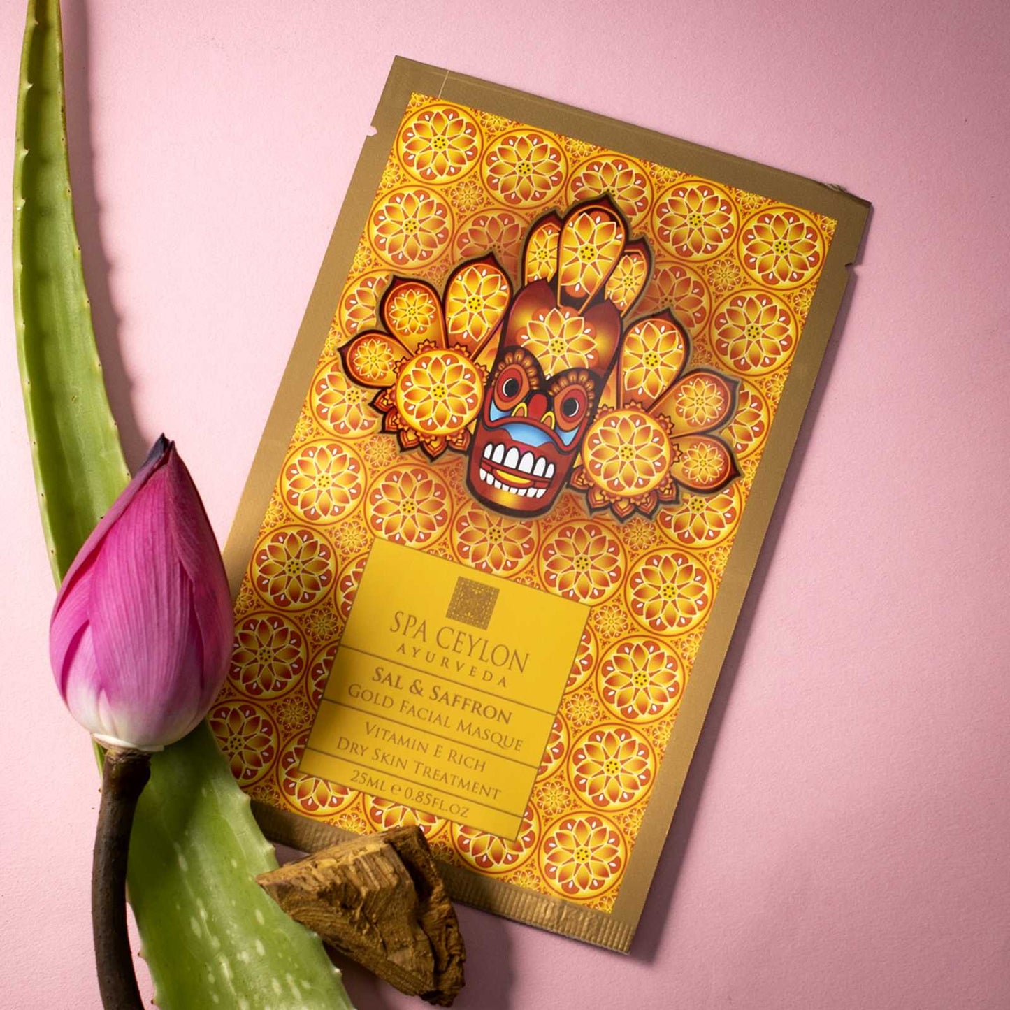 Sal& Saffron - Gold Facial Masque - Vitamin E Rich Dry Skin Treatment - Spa Ceylon UK